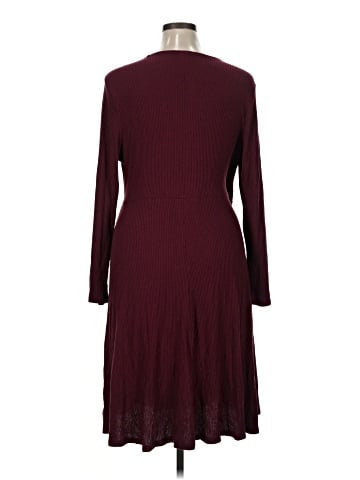 Old Navy Casual Dress (view 2)