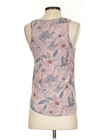 American Eagle Outfitters Tank Top (view 2)