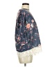 Love on a Hanger Floral Blue 3/4 Sleeve Blouse Size M - photo 4