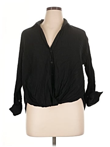 Torrid 3/4 Sleeve Button-Down Shirt (view 1)