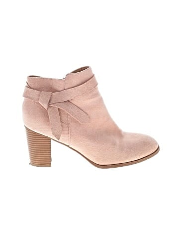 ZBY Ankle Boots (view 1)