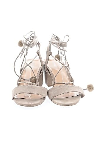Old Navy Sandals (view 2)
