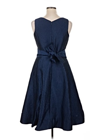 Teri Jon by Rickie Freeman Cocktail Dress (view 2)