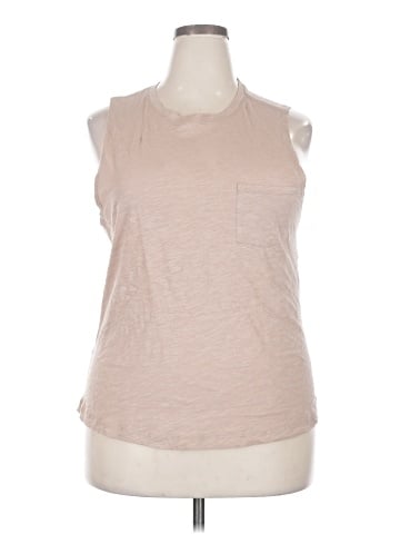 Vuori Sleeveless T-Shirt (view 1)
