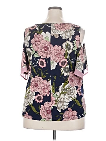 Naif Short Sleeve Blouse (view 2)