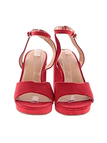 Old Navy Sandals (view 2)