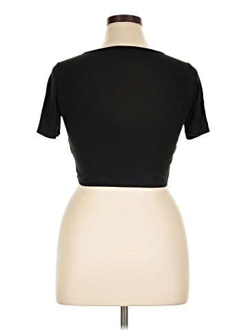 FASHION TO FIGURE Short Sleeve T-Shirt (view 2)