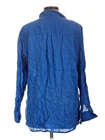 Gap Long Sleeve Button-Down Shirt (view 2)