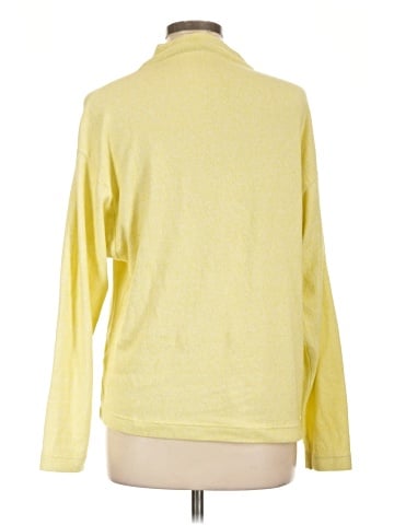 Uniqlo Turtleneck Sweater (view 2)
