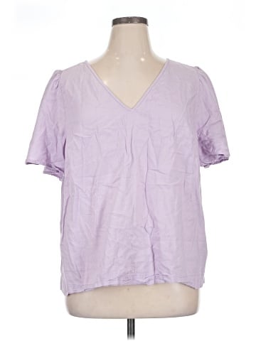 Ava & Viv Short Sleeve Blouse (view 1)