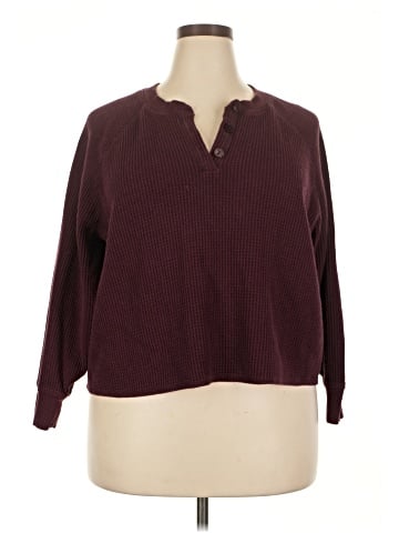 Old Navy Pullover Sweater (view 1)
