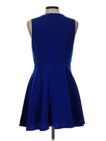 Forever 21 Cocktail Dress (view 2)