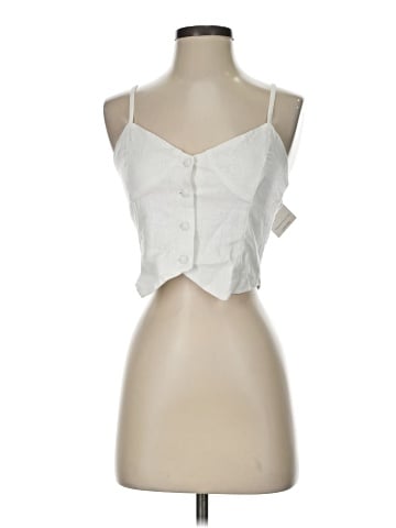 Love Tree Sleeveless Blouse (view 1)