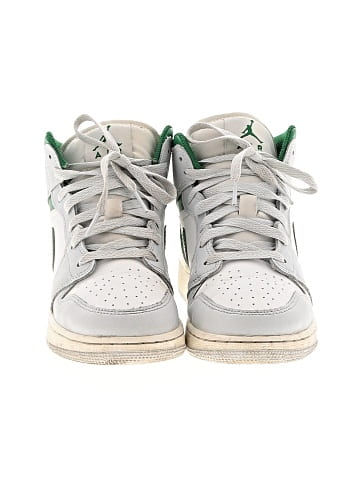 Air Jordan Sneakers (view 2)