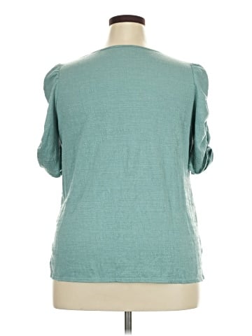Max Studio Short Sleeve Top (view 2)