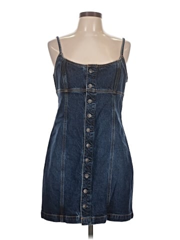 American Eagle Outfitters Casual Dress (view 1)