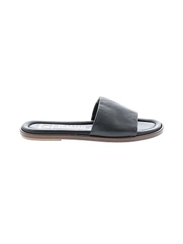 Italian Shoemakers Footwear Sandals (view 1)