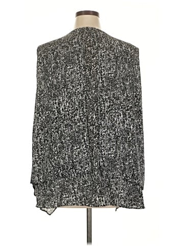 Violet & Claire Long Sleeve Blouse (view 2)
