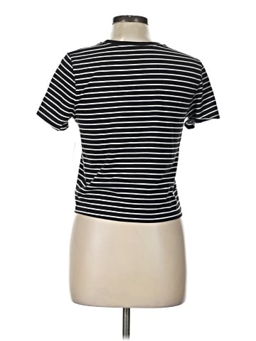 Old Navy Short Sleeve T-Shirt (view 2)