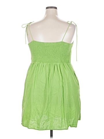 Old Navy Casual Dress (view 2)