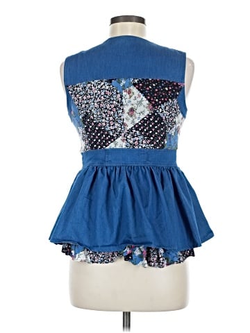 Gracia Sleeveless Blouse (view 2)