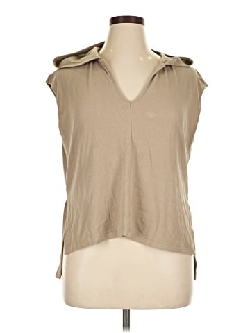 Xieerduo Sleeveless Blouse (view 1)