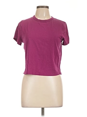 Lululemon Athletica Short Sleeve T-Shirt (view 1)
