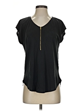 Green Envelope Short Sleeve Top