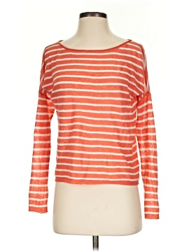 Vince. Long Sleeve Top (view 1)