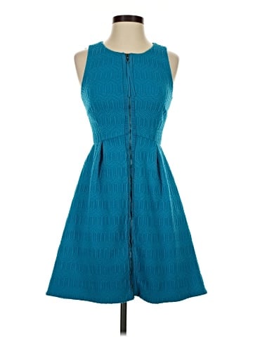 Leifsdottir Casual Dress (view 1)