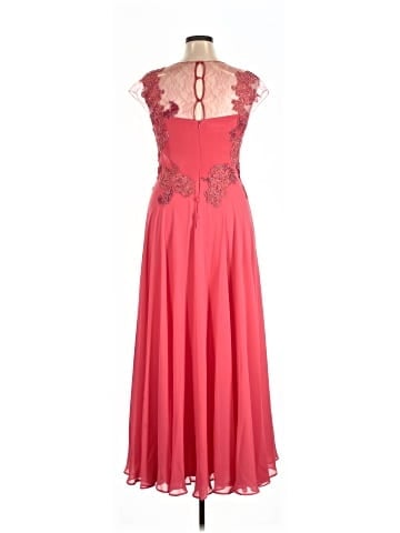 Teri Jon by Rickie Freeman Cocktail Dress (view 2)