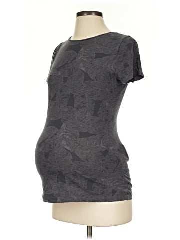 Liz Lange Maternity Short Sleeve T-Shirt (view 1)