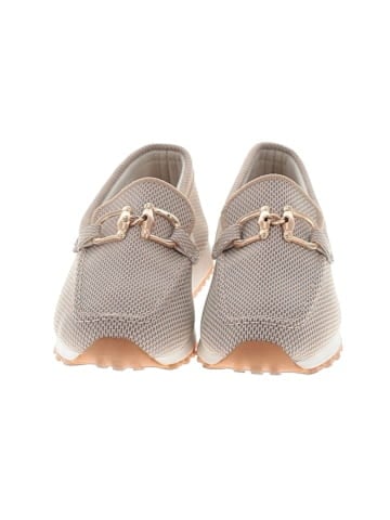 Unbranded Flats (view 2)