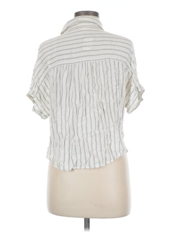 Aeropostale Short Sleeve Blouse (view 2)