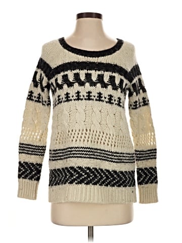 American Eagle Outfitters Pullover Sweater (view 1)