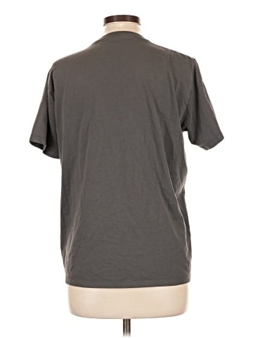 Uniqlo Short Sleeve T-Shirt (view 2)