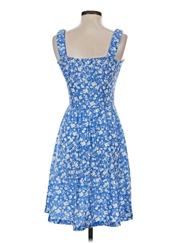 Huhot Casual Dress (view 2)
