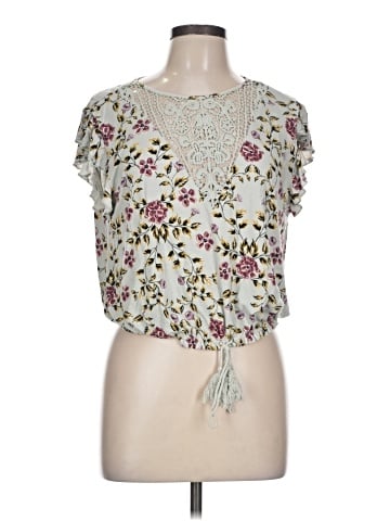 Xhilaration Short Sleeve Blouse (view 1)