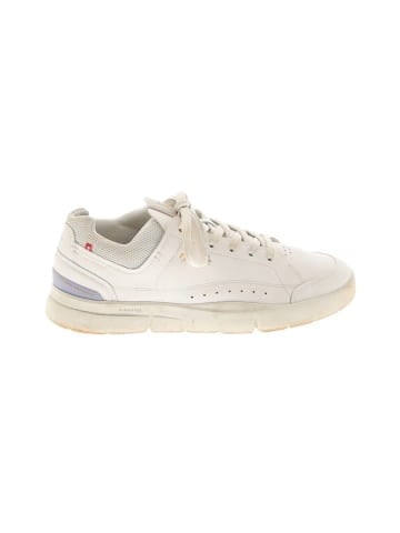On Cloud Sneakers (view 1)