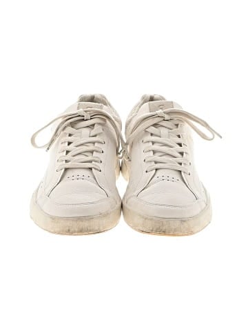 On Cloud Sneakers (view 2)
