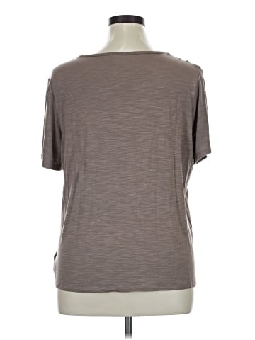 LUXE Short Sleeve Top (view 2)