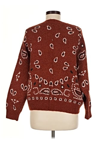 Chelsea & Theodore Pullover Sweater (view 2)