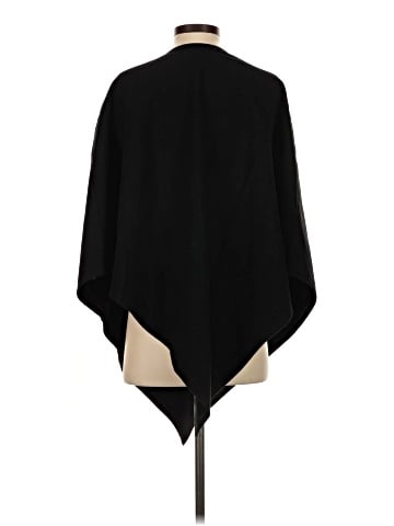 Paisley Road Poncho (view 2)