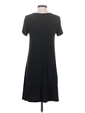 Old Navy Casual Dress (view 2)