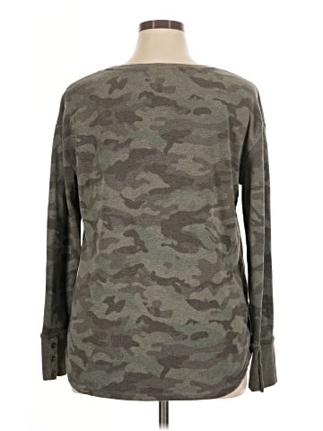 Jane and Delancey Pullover Sweater (view 2)
