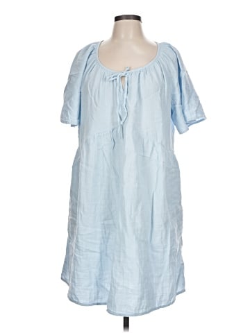 Old Navy Casual Dress (view 1)