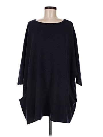 Cut Loose Poncho (view 1)