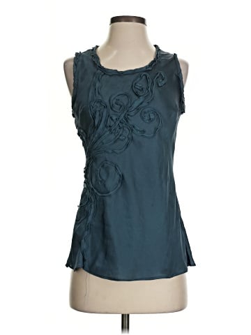 Kenar Sleeveless Blouse (view 1)