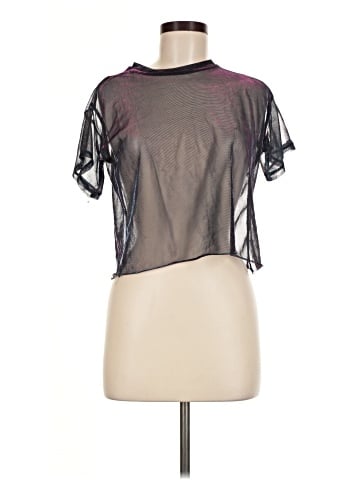 Charlotte Russe Short Sleeve T-Shirt (view 1)