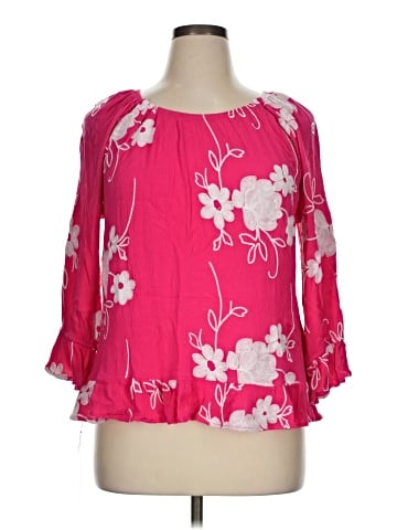 Liv 3/4 Sleeve Blouse (view 1)